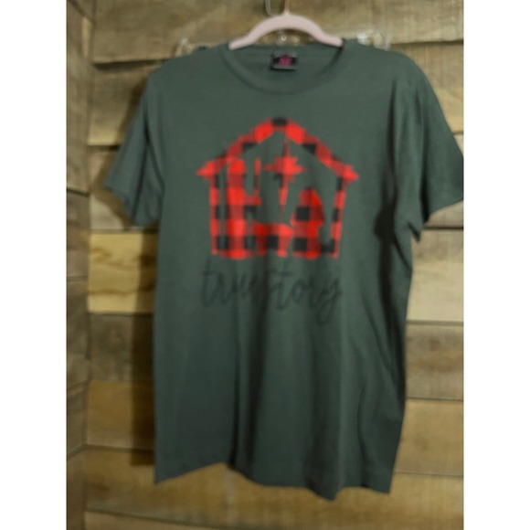 Love 2 Faith Tops - medium Green Christmas Nativity Scene True Story Graphic T Shirt Size Medium